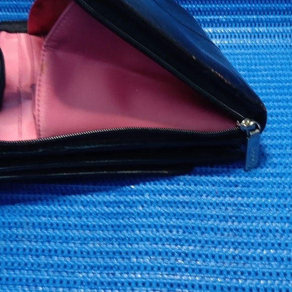 Hobo - Picture 6 of 14